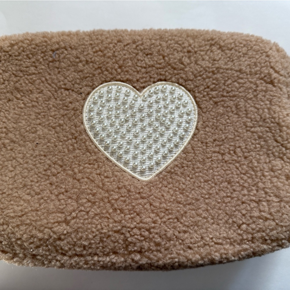 Caramel Sherpa Large Stoney Clover Lane Pouch with Heart Design